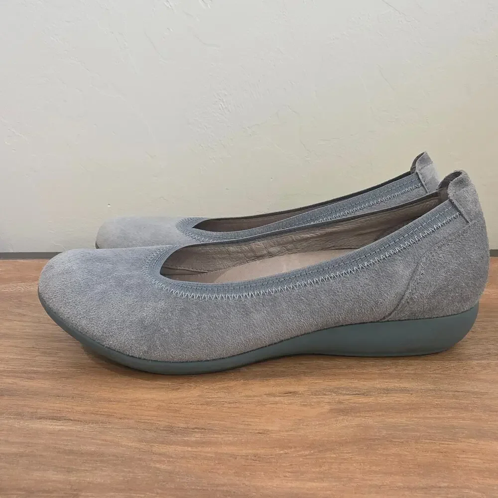 Dansko Kristen Ballet Flats Womens EU 39 Dusty Blue Suede Comfort Slip On Shoes